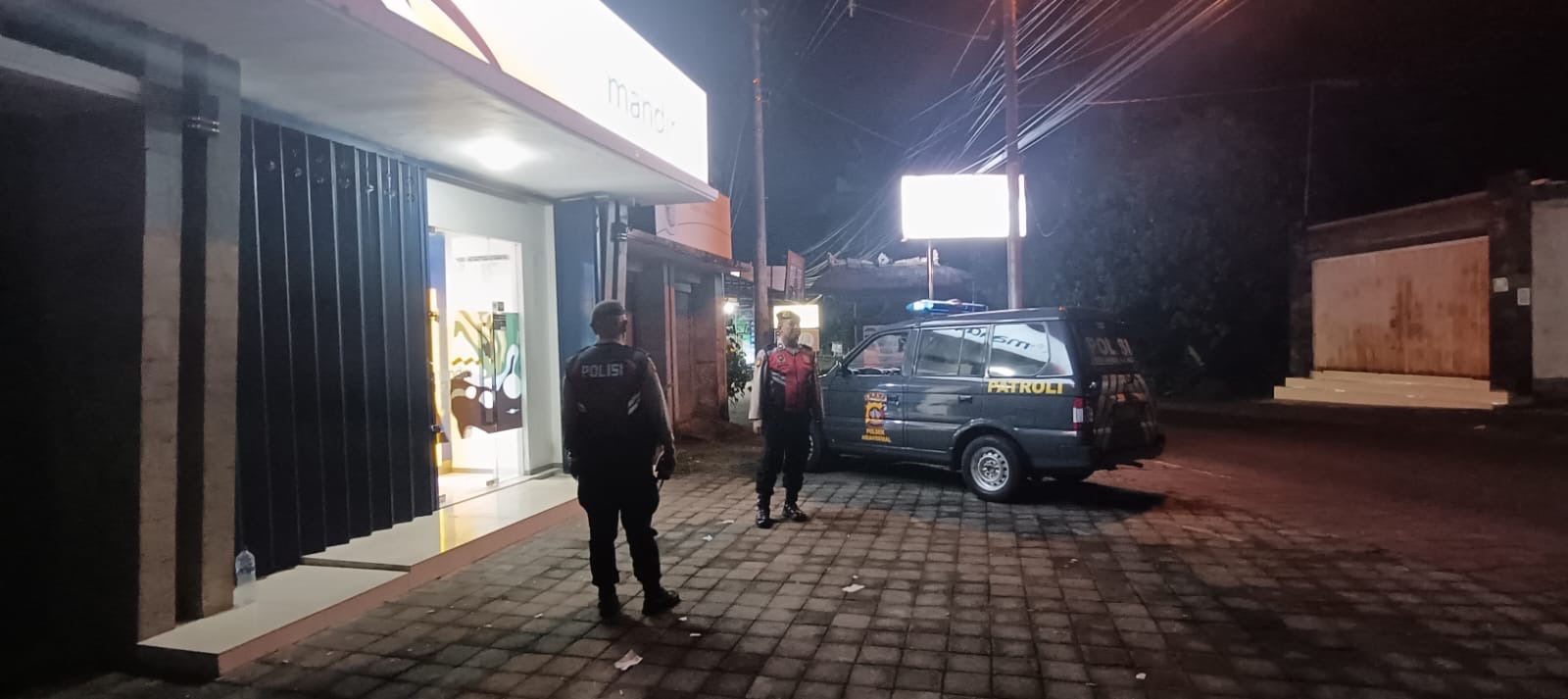 Tekan Potensi Kriminalitas Akhir Pekan, Samapta Polsek Abiansemal Tingkatkan Patroli Harkamtibmas