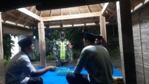 Babinsa Koramil 07/Batukliang Gelar Patroli Malam Sasar Tiga Desa
