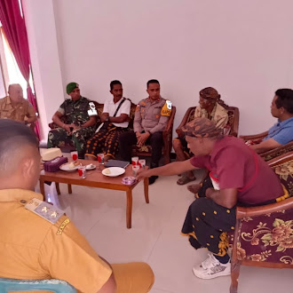 Sertu Lambertus Kesu Ikuti Rapat Lintas Sektor di Kantor Camat Boawae