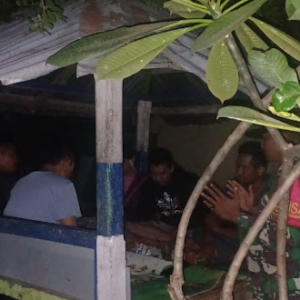 Babinsa Ta’a Dorong Kesadaran Masyarakat Jaga Lingkungan Tetap Kondusif