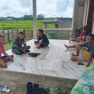 Babinsa Koramil Poto Tano Monitoring Wilayah Demi Keamanan Desa Mantar