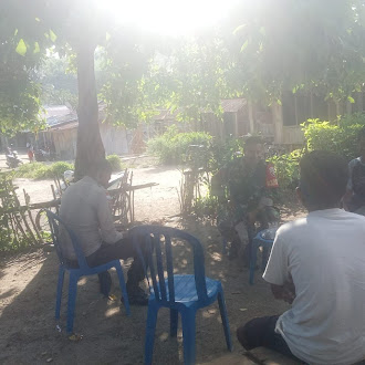 Ciptakan Wilayah Aman, Babinsa Koramil 1602-04/Maurole Gelar Pamwil di Desa Watukamba