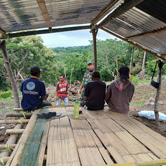 Babinsa Koramil 1602-02/Wolowaru Berikan Simpati dan Rasa Aman bagi Warga Desa Tenda