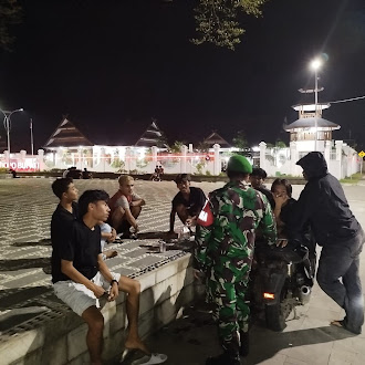 Serda A. Rahman Pimpin Patroli Malam, Imbau Warga Jaga Ketertiban Koramil Taliwang