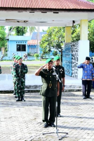 Kodim 1601/Sumba Timur Bersama Persit dan PNS TNI AD Gelar Ziarah Rombongan Peringati HUT Korem 161