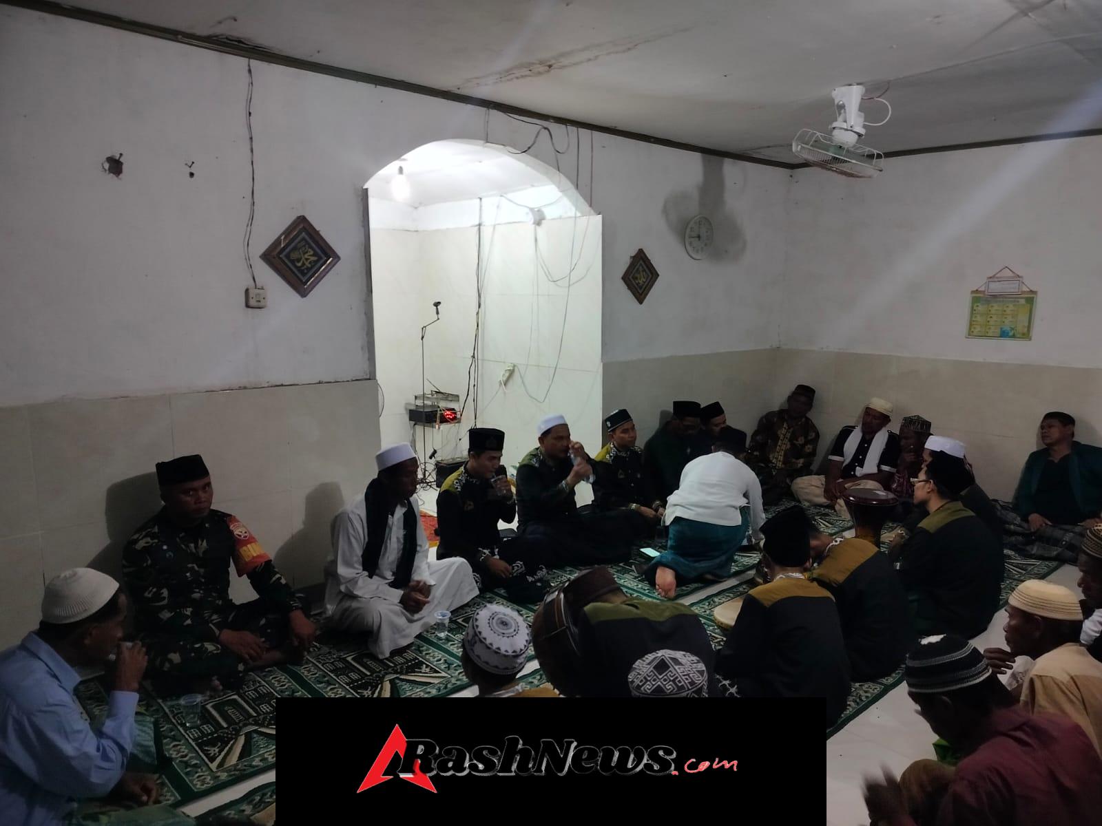 Pengamanan Humanis Babinsa Koramil 1612-05/Satar Mese Sukseskan Harlah NU