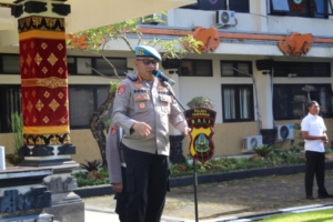 Perkuat Disiplin Personel Polri, Kabidpropam Polda Bali Gelar Ops Gaktibplin di Polres Tabanan