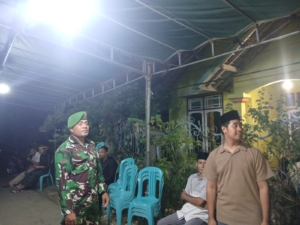 Hadir di Tengah Masyarakat, TNI Pererat Sinergi Melalui Patroli Rutin Malam Hari
