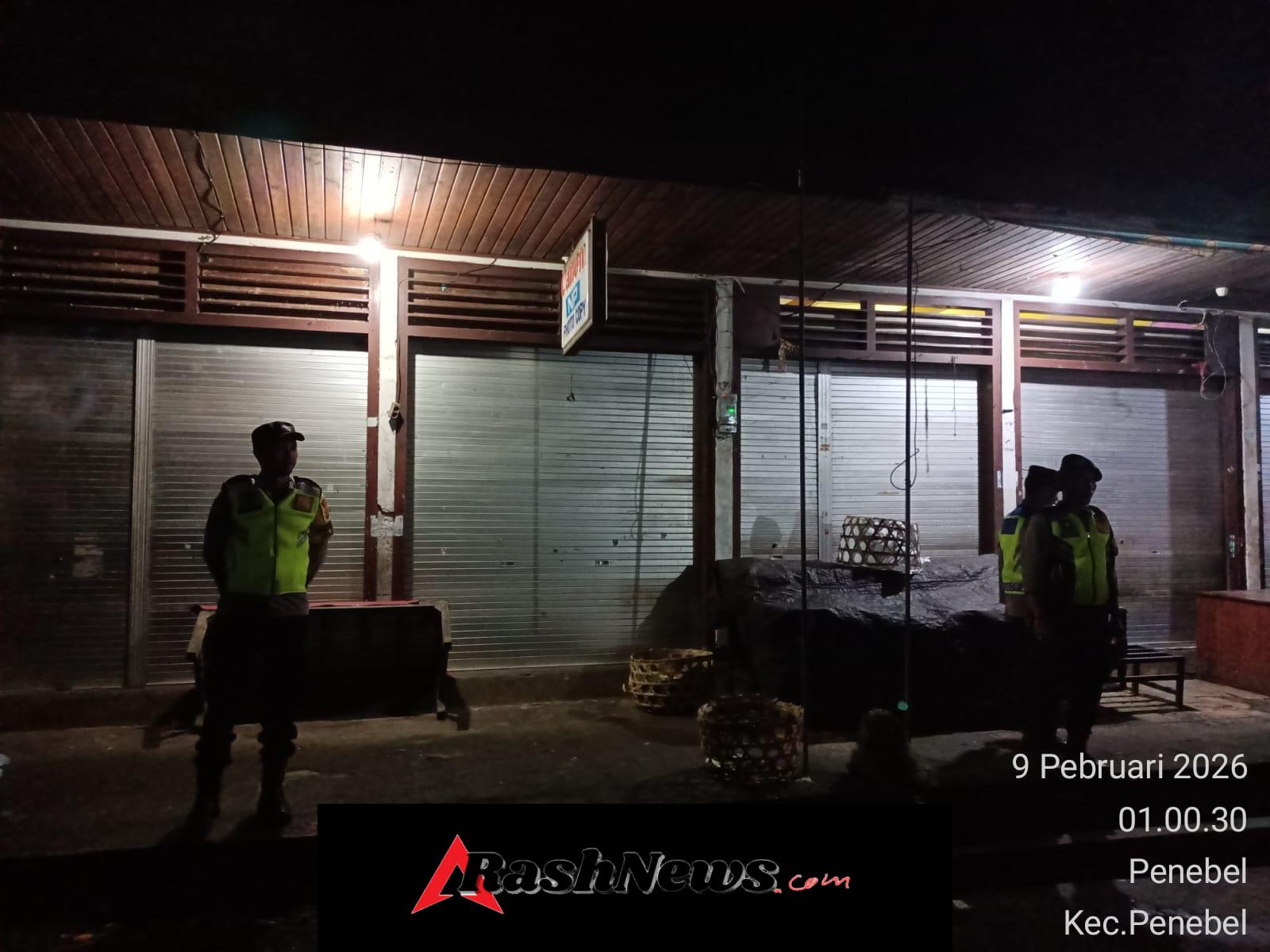 Antisipasi Gangguan Kamtibmas Polsek Penebel Patroli Subuh