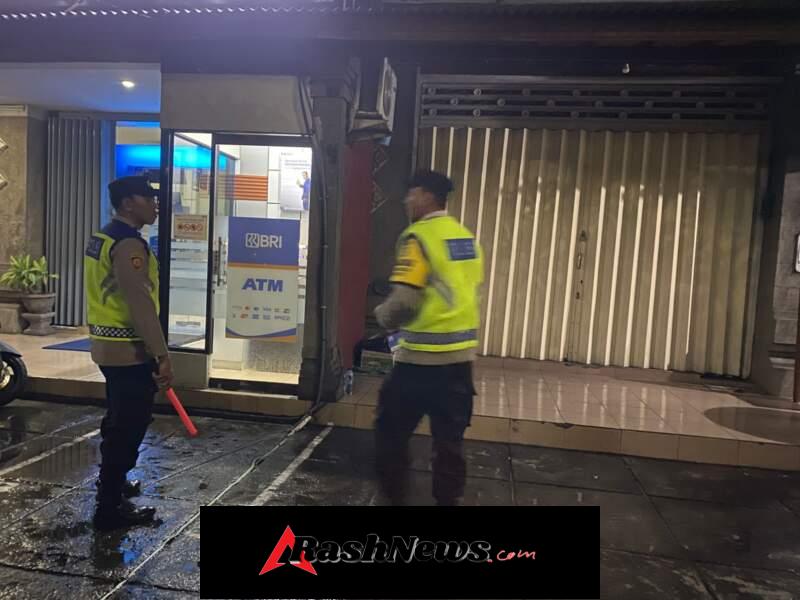 Polsek Selemadeg barat Gelar Patroli Malam Menjelang Dini Hari