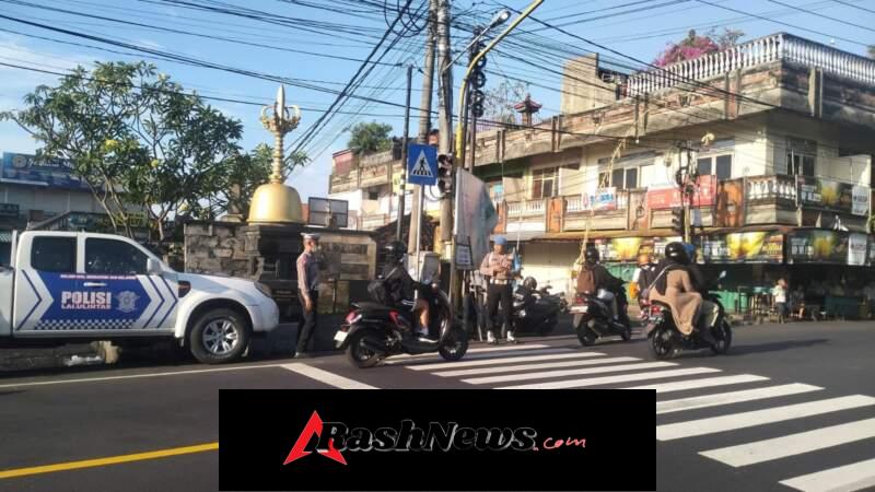 Cegah Macet/Kriminalitas, Polsek Selemadeg intensifkan Strong Point pagi