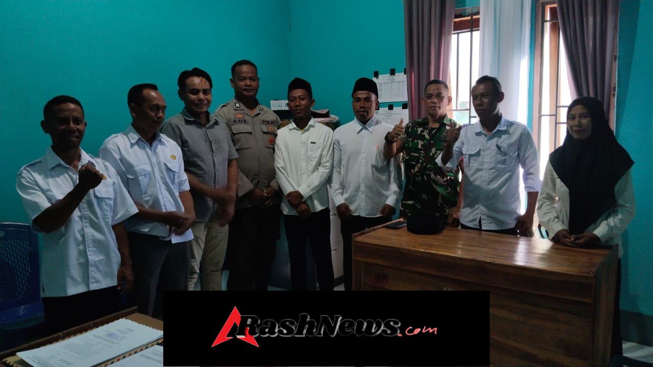Babinsa Karamabura Bersama Aparat Desa Jaga Kondusivitas Seleksi Kadus Rora Timur