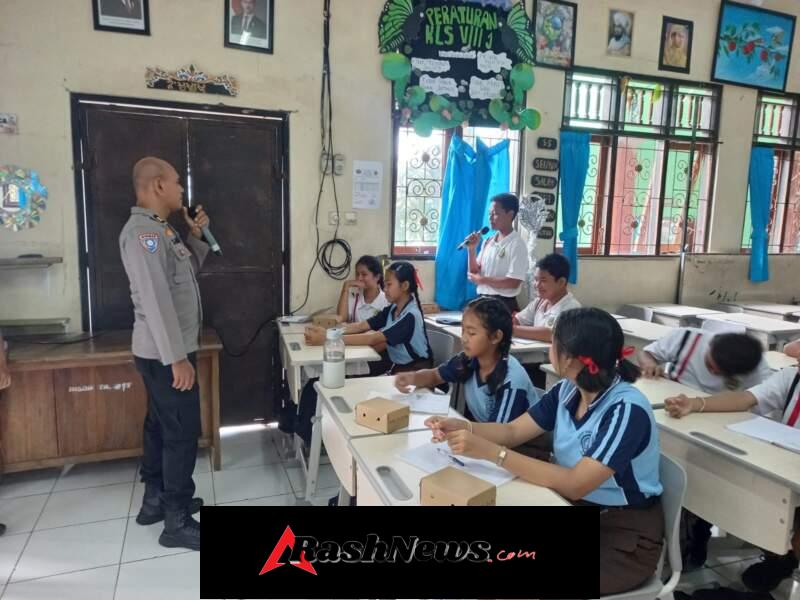 Polsek Sukawati Berikan Pembekalan Kepemimpinan kepada Pengurus OSIS SMPN 3 Sukawati