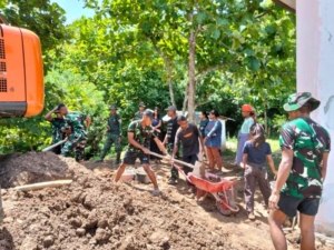Di Perbatasan Negeri, Satgas TMMD Kodim 1618/TTU dan Masyarakat Bangun Masa Depan dengan Tangan Sendiri