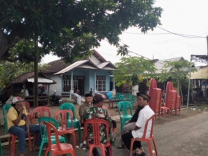 TNI Hadir di Tengah Duka, Babinsa Rempe Beri Dukungan Moril kepada Warga