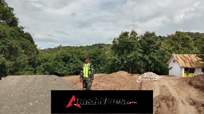 Tahap Awal Pra TMMD ke-127, Babinsa Pastikan Kesiapan Material Bangunan Sekolah