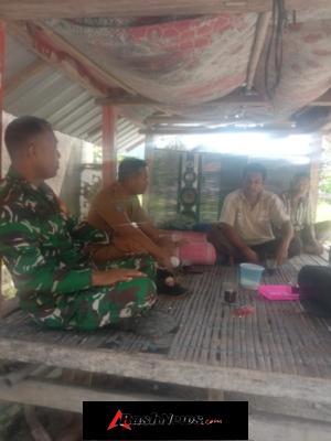 TNI–Polri Kompak Bangun Kedekatan dengan Warga Desa Air Suning