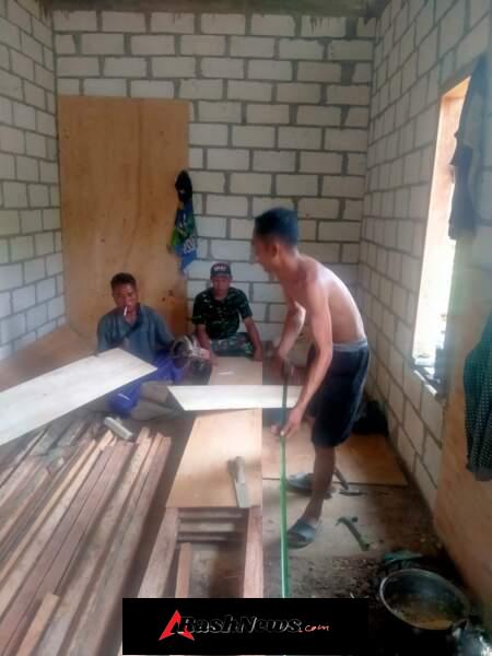 Distribusi Material KDKMP Desa Sanggaoen Dipantau Babinsa