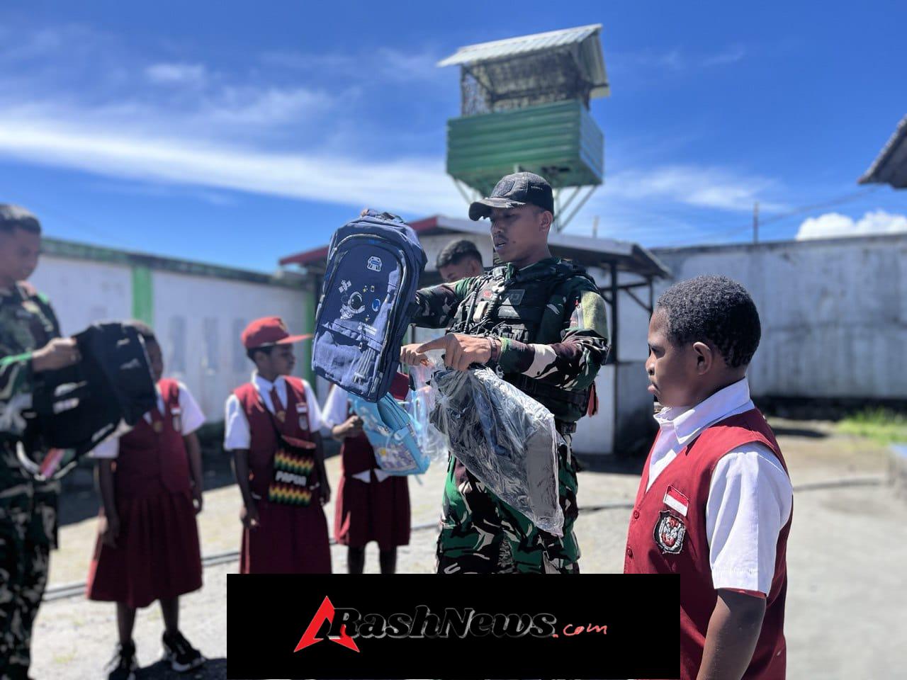 Satgas Yonif 743/PSY Hadirkan Senyum dan Semangat Belajar Untuk Anak-anak Papua