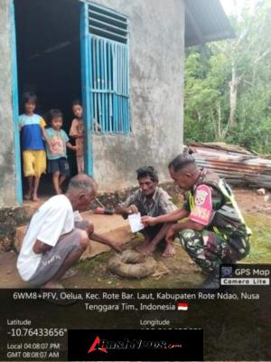 Pastikan Pekerjaan Sesuai Tahapan, Babinsa Monitoring Pengecoran Tiang KDKMP