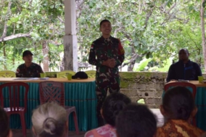 Majukan Kesehatan, Satgas Pamtas Yonarhanud 2 Kostrad Adakan Pengobatan Gratis
