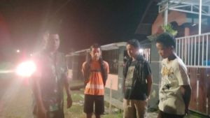TNI Hadir di Tengah Masyarakat, Koramil 1628-04/Poto Tano Gelar Patroli Rutin Malam Hari
