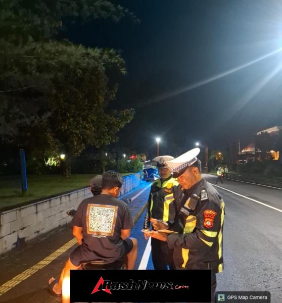 Personel Ops Keselamatan Agung Polres Bangli Maksimalkan Kegiatan Malam Hari