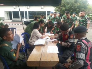 Wujud Bakti Istri Prajurit: Persit Kodim 1617/Jembrana Gelar Donor Darah Peringati HUT Ke-80