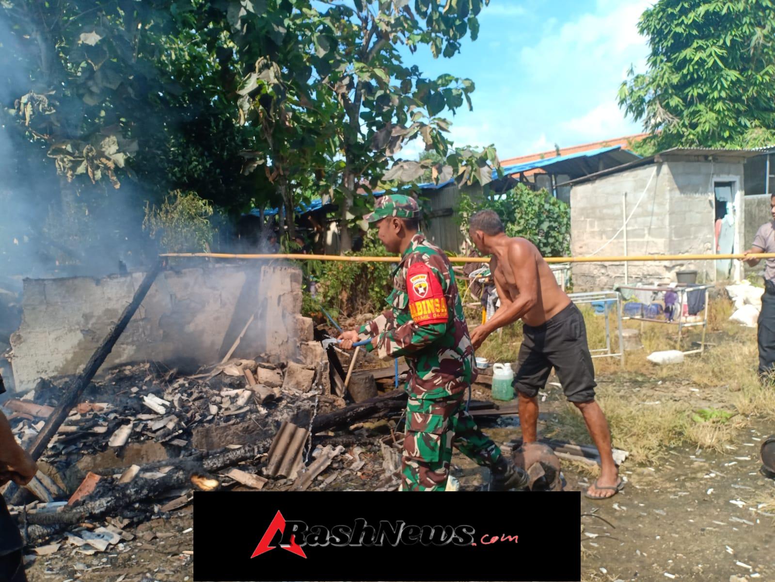 Gercep, Babinsa Jungutbatu Hadir Tangani Kebakaran Rumah Warga Binaan