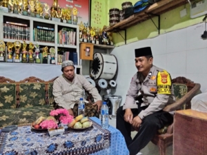 Bhabinkamtibmas Desa Bajera Amankan Giat Haflatul Imtihan Ponpes Al-Hikmah