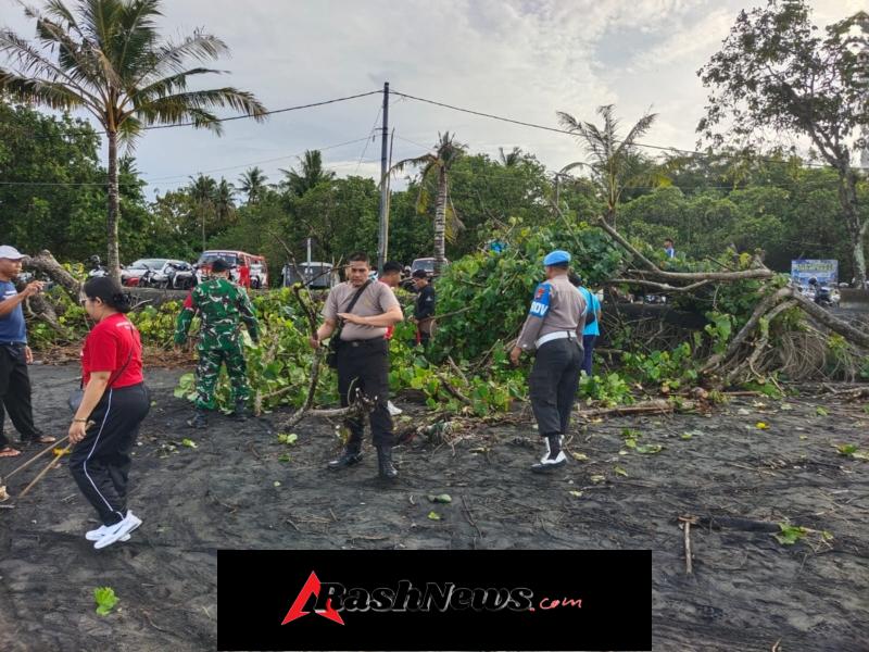 *Bersinergi Jaga Lingkungan, Muspika Seltim Gelar Aksi Bersih Pantai di Kelecung*