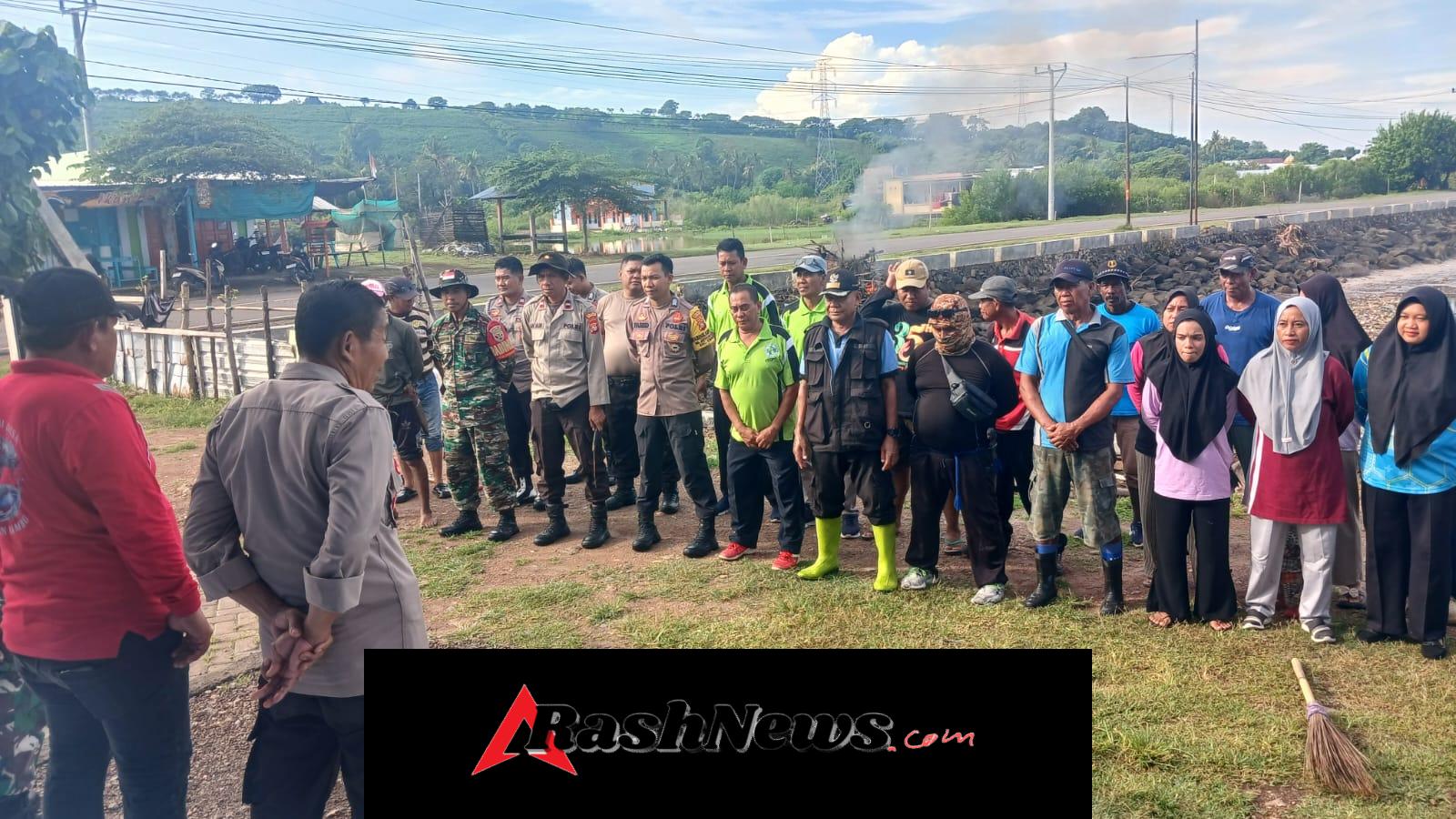 Peduli Lingkungan, Koramil Empang Pimpin Aksi Bersih Pantai Hiu Paus