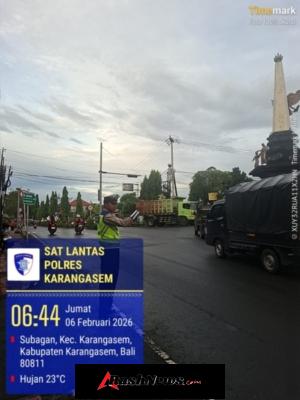 Agar Terciptanya Kelancaran Lalu Lintas Personil Lantas Melaksanakan Penjagaaan Dan Pengaturan di Ktl 2
