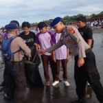 *Satpolairud Polres Tabanan Gelar Patroli Pesisir dan Bersih Pantai di Yeh Gangga, Dukung Bali Destinasi Wisata Berkualitas*