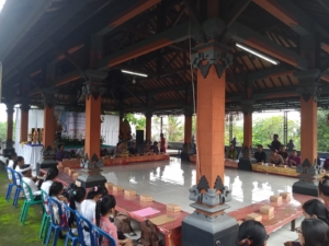 Desa Kaliasem Semarakkan Bulan Bahasa Bali 2026 Bertema Atma Kerthi