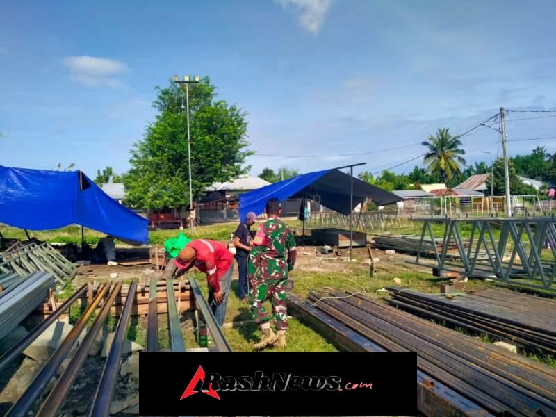 Pastikan Pembangunan Berjalan Lancar, Babinsa Dasan Anyar Turun Langsung ke Lokasi