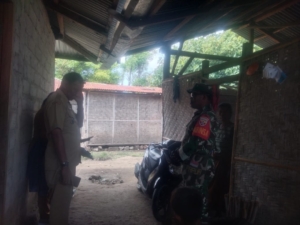 Peduli Kesehatan Lingkungan, Babinsa Koramil 05/Waingapu Himbau Hidup Sehat