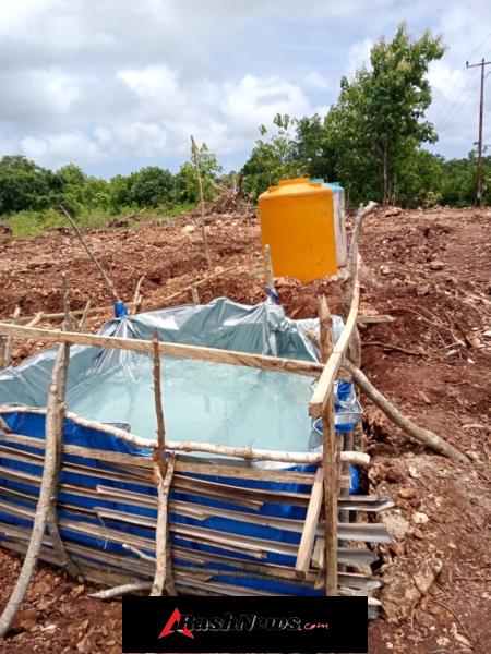 Babinsa Koramil 1627-03/Batutua Pantau Penurunan Material KDKMP Desa Mundek