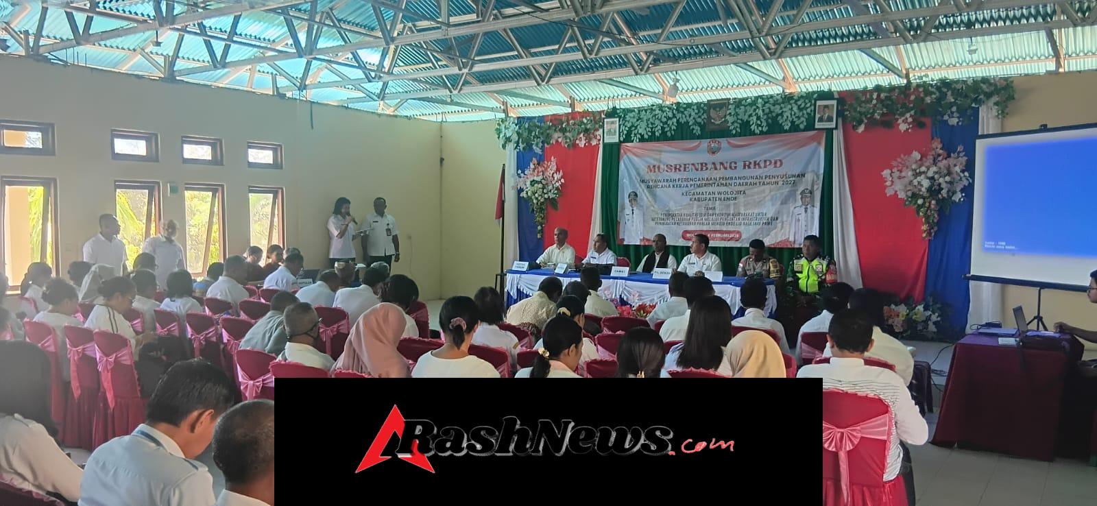 Babinsa Hadir dalam MUSRENBANGCAM Wolojita, Wujud Sinergi TNI dan Pemerintah Daerah