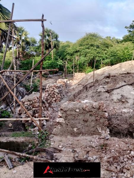 Monitoring Wilayah, Babinsa Pastikan Pembangunan KDKMP Desa Baadale Aman dan Lancar