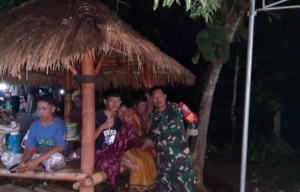 Wujudkan Malam Yang Tentram Bagi Warga, Babinsa Koramil 05/Janapria Lakukan Patroli Intensif