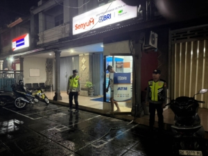 Patroli Malam Hari Polsek Selemadeg barat, Perketat Keamanan Wilayah dan Tekan Potensi Kerawanan