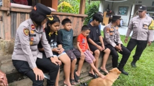 Polsek Blahbatuh Tebar Kepedulian, Hadirkan Senyum untuk Anak Yatim Piatu