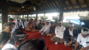 Anggota Koramil 1623-06/Selat Hadir dalam Rapat Lintas Unsur Persiapan Aci Penanggluk Merana