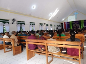 Babinsa Koramil 1627-03/Batutua Laksanakan Pengamanan Ibadah di Gereja Talitakumi Nggauk