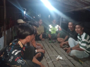 Babinsa Koramil 1608-06/Wawo Intensifkan Patroli Malam, Jaga Keamanan Wilayah