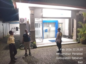 Cegah terjadinya Kriminalitas pada malam hari, Polsek Penebel laksanakan Patroli Blue Light