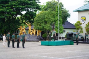 Korem 161/Wira Sakti Gelar Upacara 17-an Februari 2026, Teguhkan Profesionalisme dan Kesiapsiagaan Prajurit