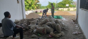 Babinsa Koramil 1628-04/Poto Tano Awasi KDKMP di Desa Senayan, Pastikan Kegiatan Berjalan Lancar