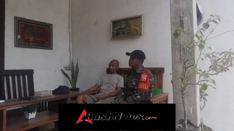 Babinsa Koramil 1628-05/Jereweh Patroli dan Komsos di Desa Beru